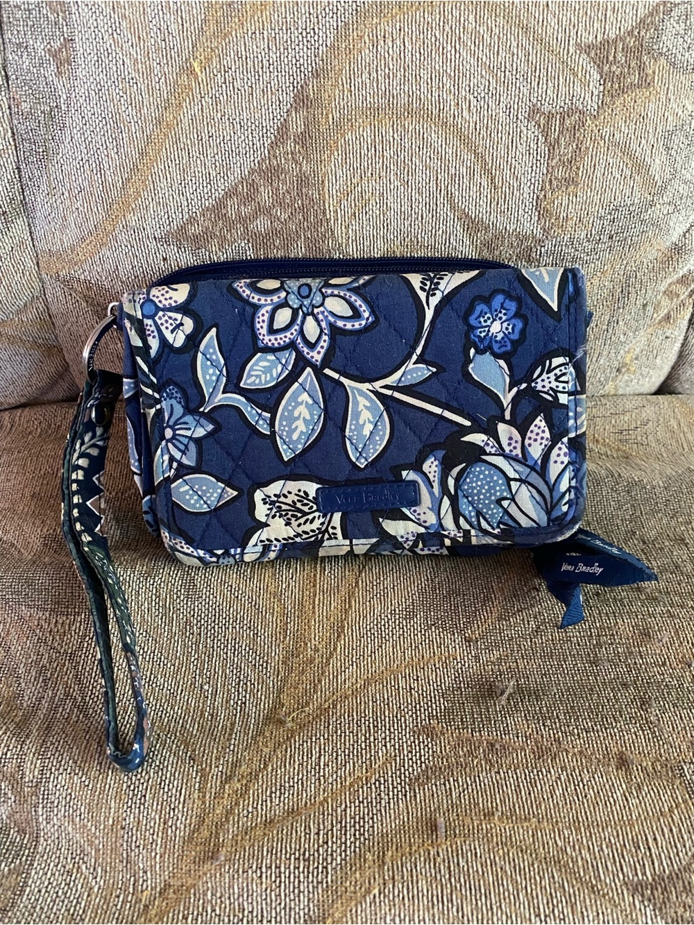 Vera Bradley Blue Floral Quilted Wristlet